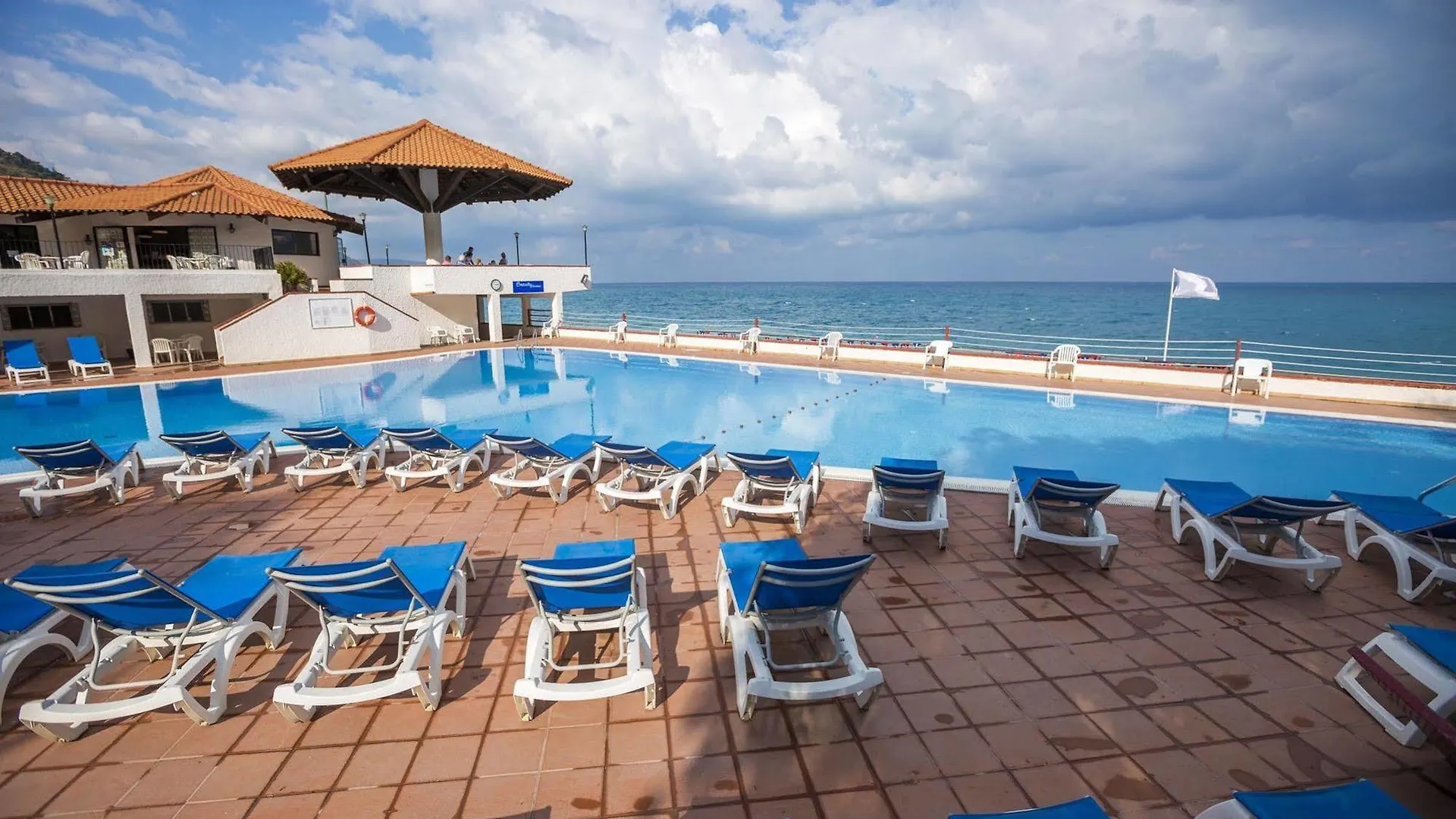 Th Gioiosa Mare - Capo Calava Village 焦约萨马雷阿 意大利