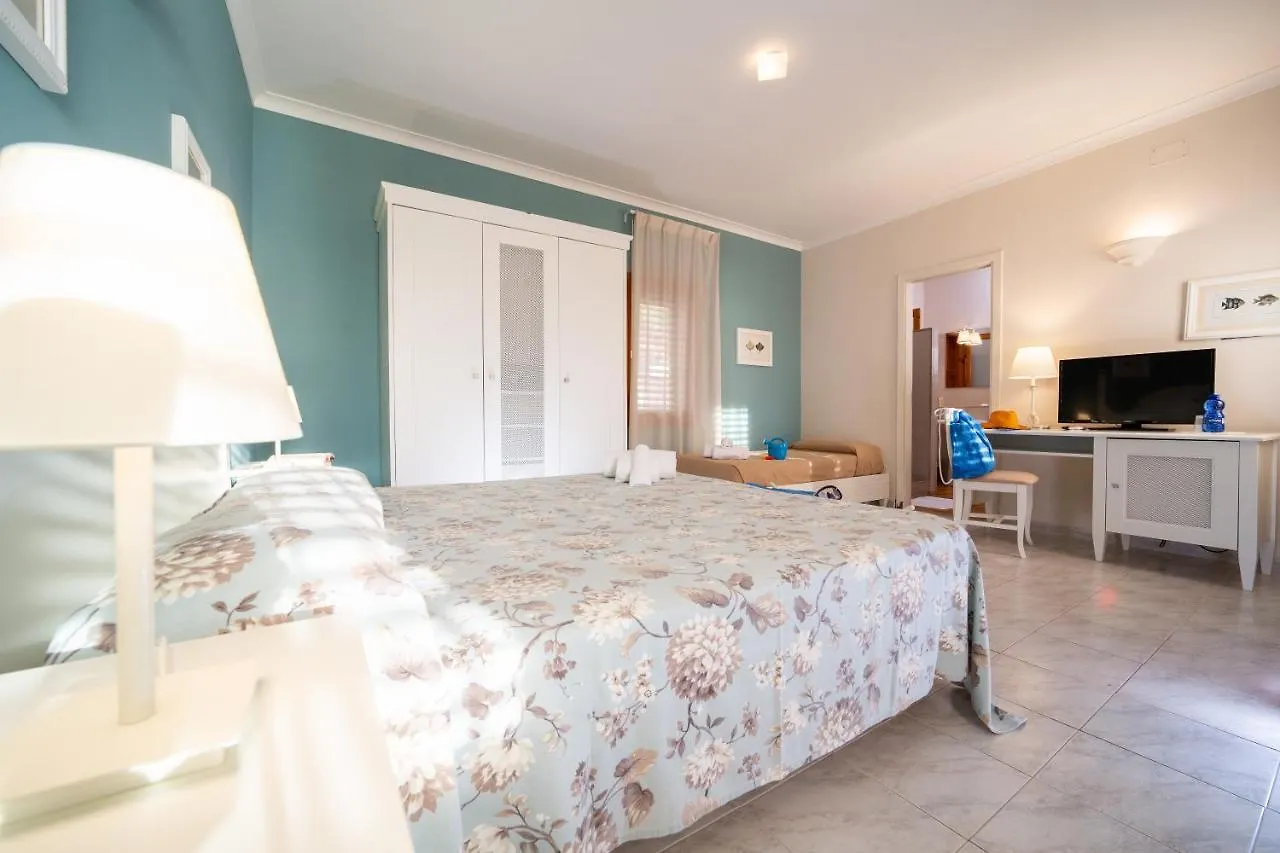 *** 假日公园 Th Gioiosa Mare - Capo Calava Village 焦约萨马雷阿 意大利